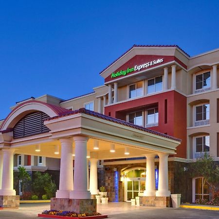 Holiday Inn Express & Suites Las Vegas Sw Springvalley By Ihg Εξωτερικό φωτογραφία